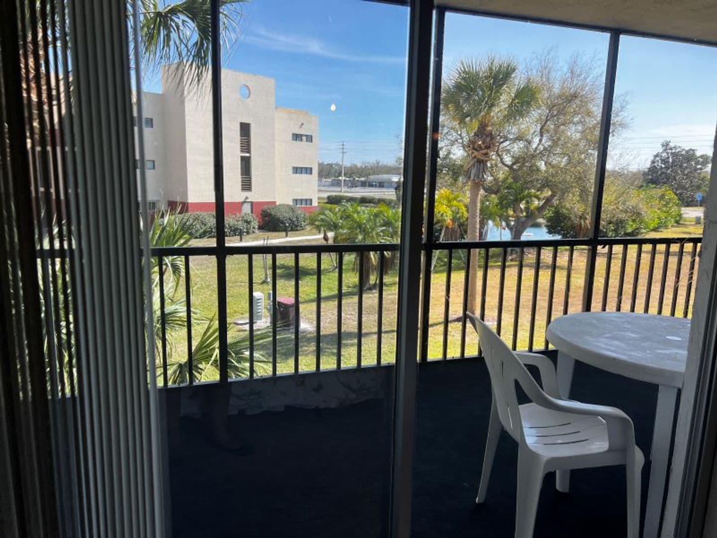 VENICE Condo: 102 CAPRI ISLES BLVD., #210