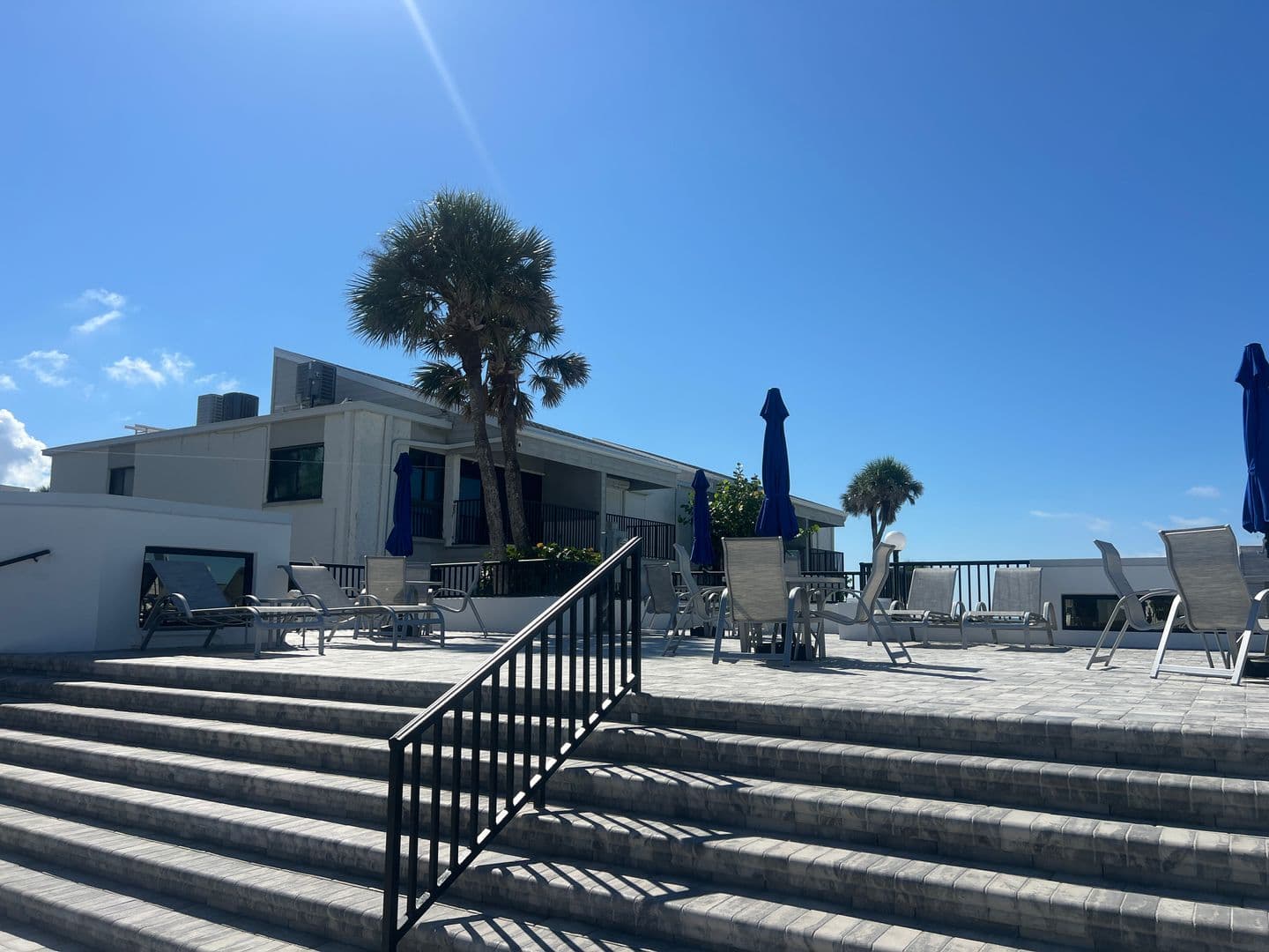VENICE Condo: 902 GIBBS RD., #285