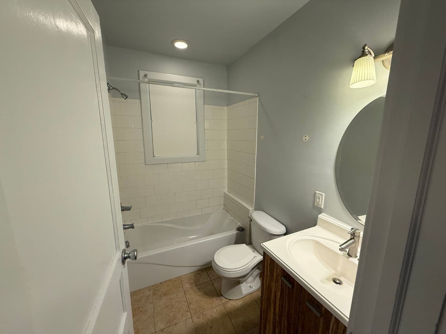 Richmond House: 2306 Parkwood Ave Unit A