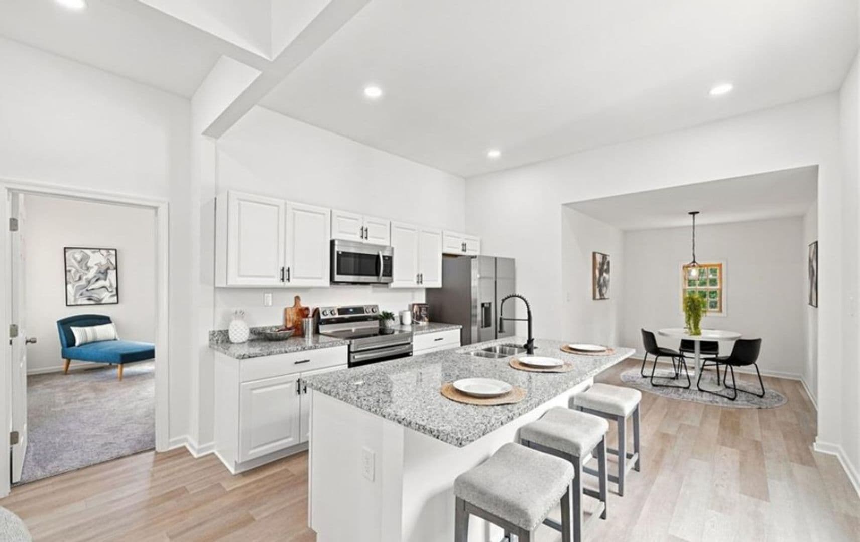 Petersburg House: 104 E Fillmore St