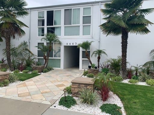 Los Alamitos Apartment: 4461 Howard Avenue