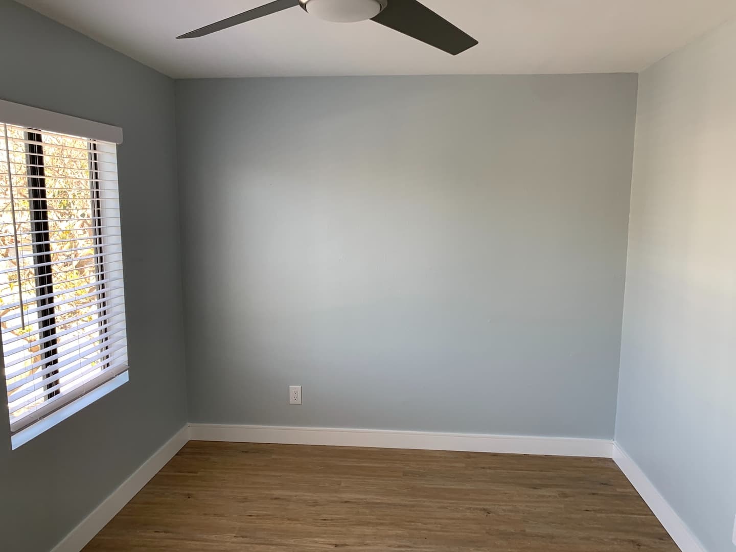 Seal Beach Apartment: 1212-1214 Ocean Ave.