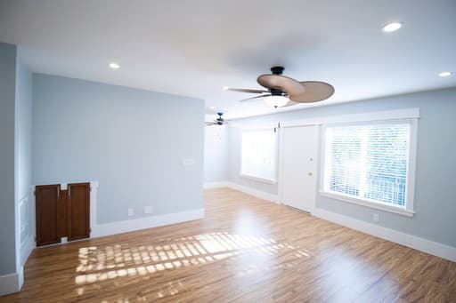 Long Beach Apartment: 1516 E. 2nd Street