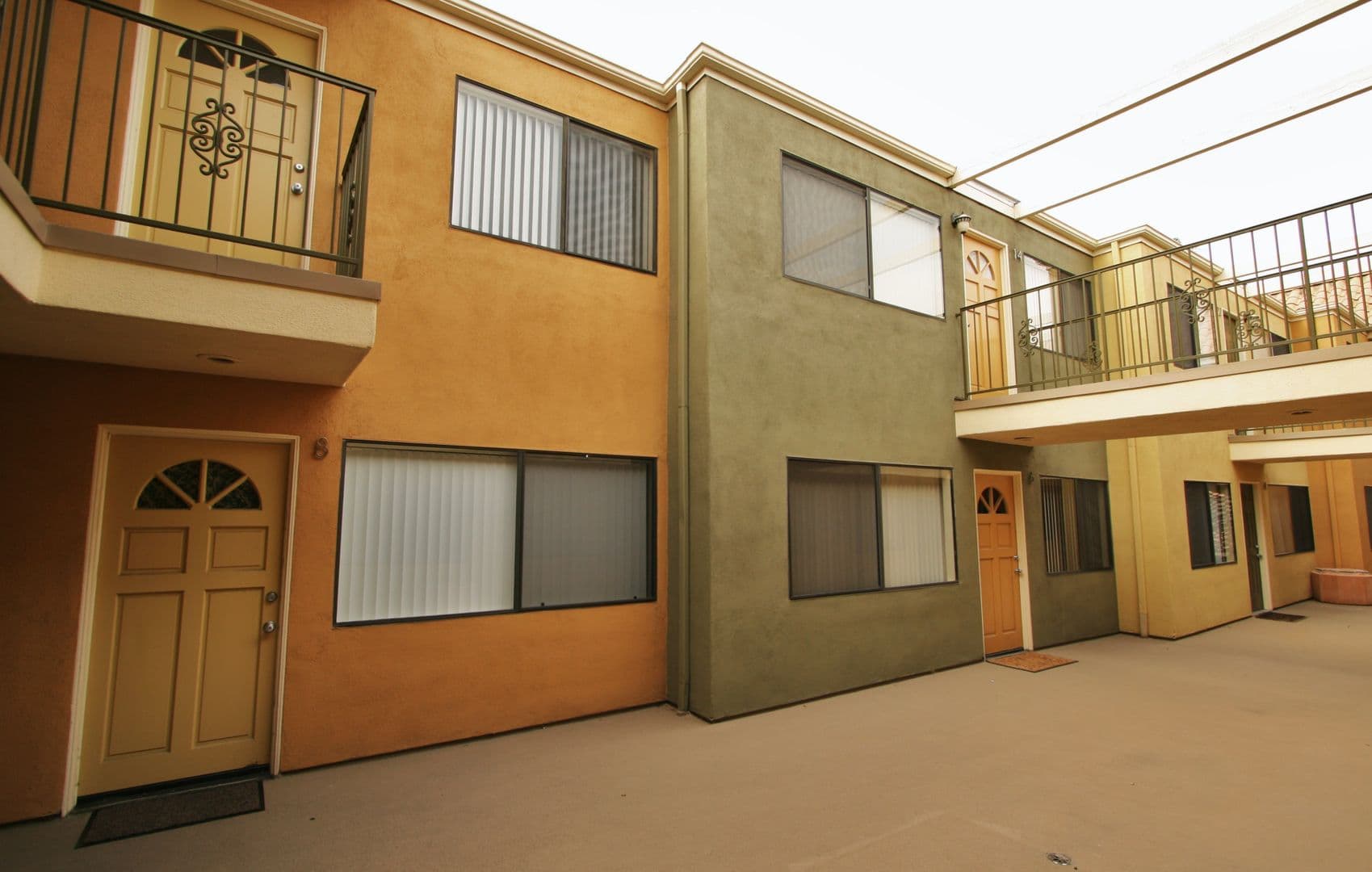 Long Beach Apartment: 1245 E. 3rd Street