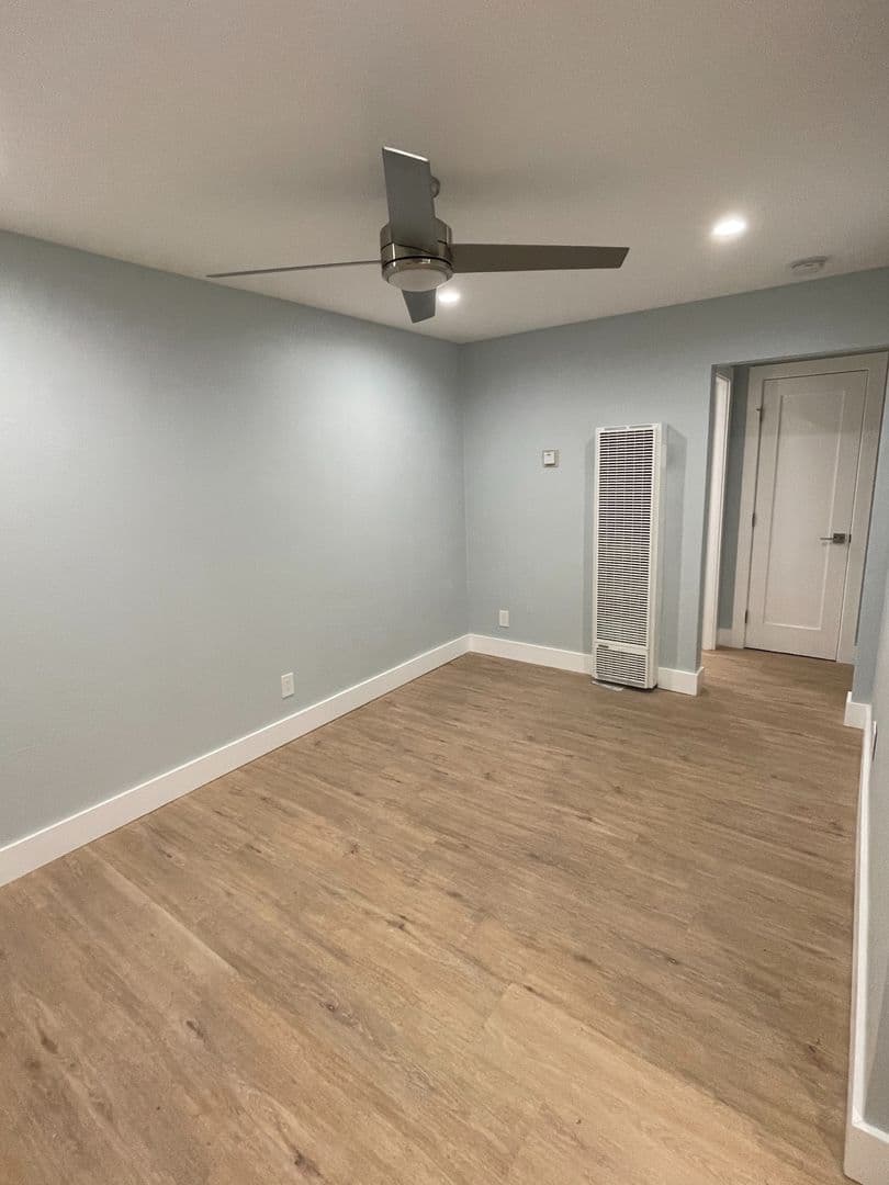 Seal Beach Apartment: 1212-1214 Ocean Ave.