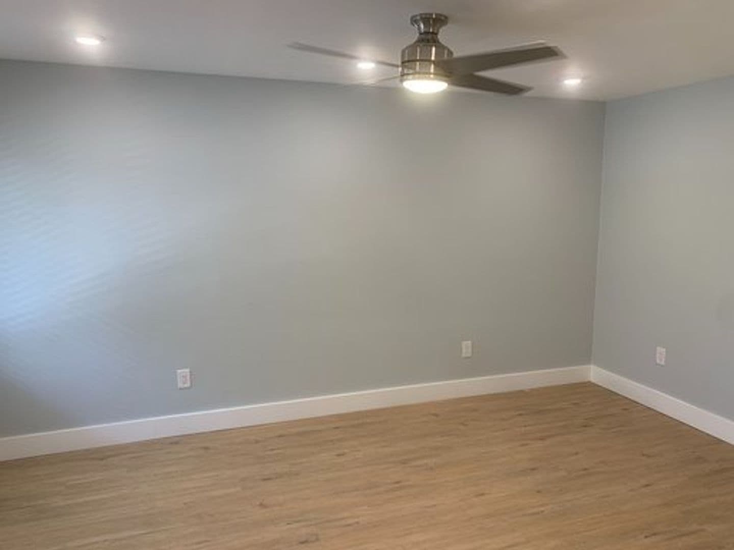 Seal Beach Apartment: 1212-1214 Ocean Ave.