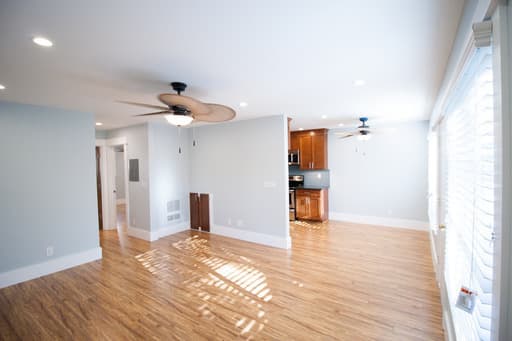 Long Beach Apartment: 1516 E. 2nd Street