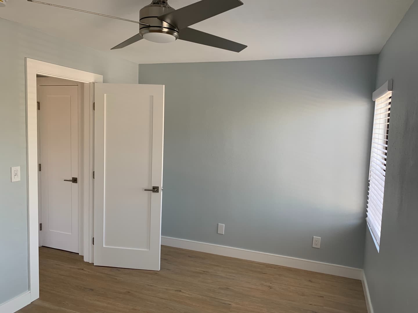 Seal Beach Apartment: 1212-1214 Ocean Ave.