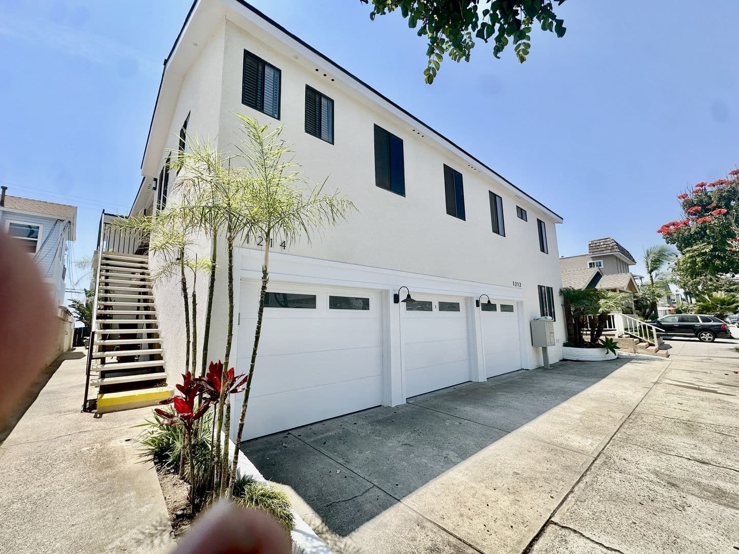 Seal Beach Apartment: 1212-1214 Ocean Ave.