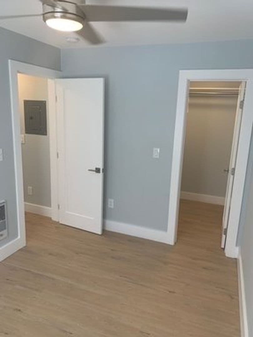 Seal Beach Apartment: 1212-1214 Ocean Ave.