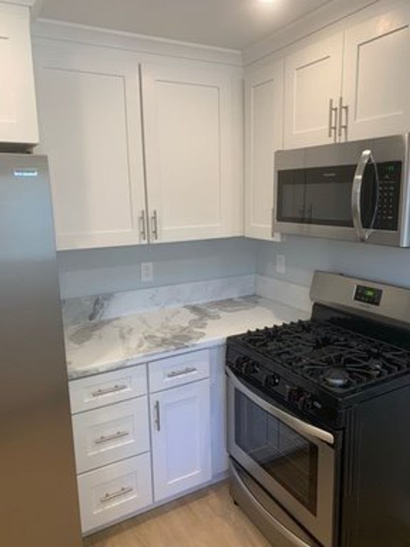 Seal Beach Apartment: 1212-1214 Ocean Ave.