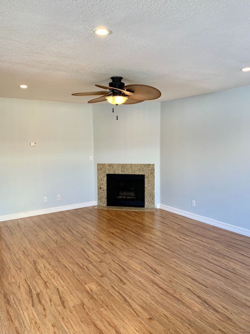 Long Beach Apartment: 1245 E. 3rd Street