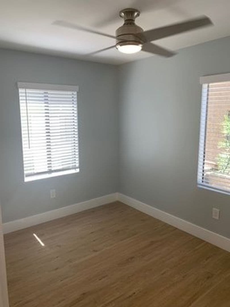 Seal Beach Apartment: 1212-1214 Ocean Ave.