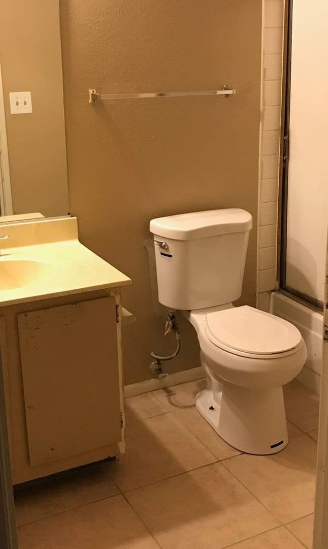 Las Vegas Condo: 445 N. Lamb Blvd