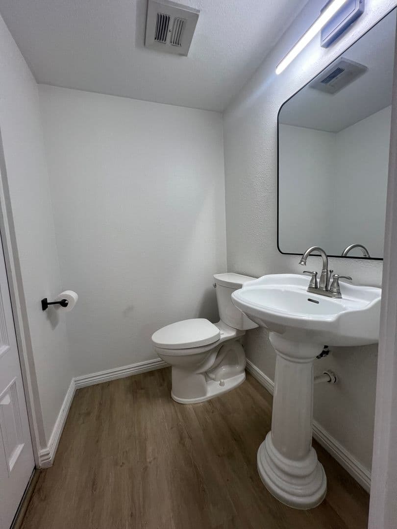Scottsdale Townhome: 5132 N 82nd Street