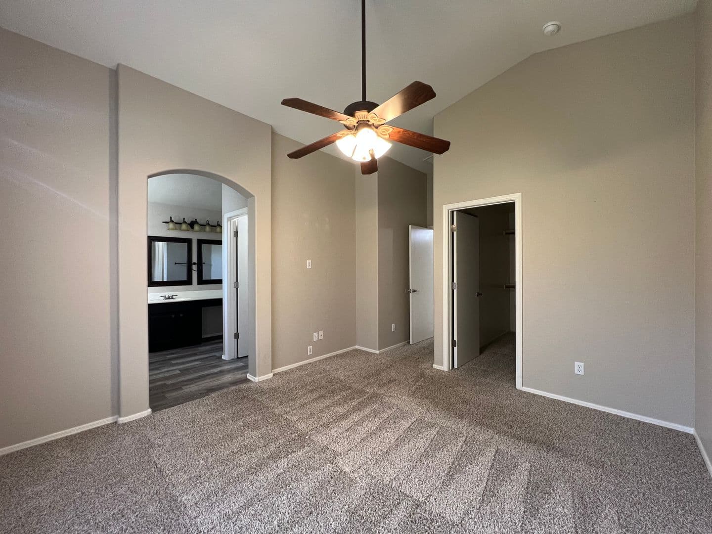Mesa House: 10159 E Kiva Ave