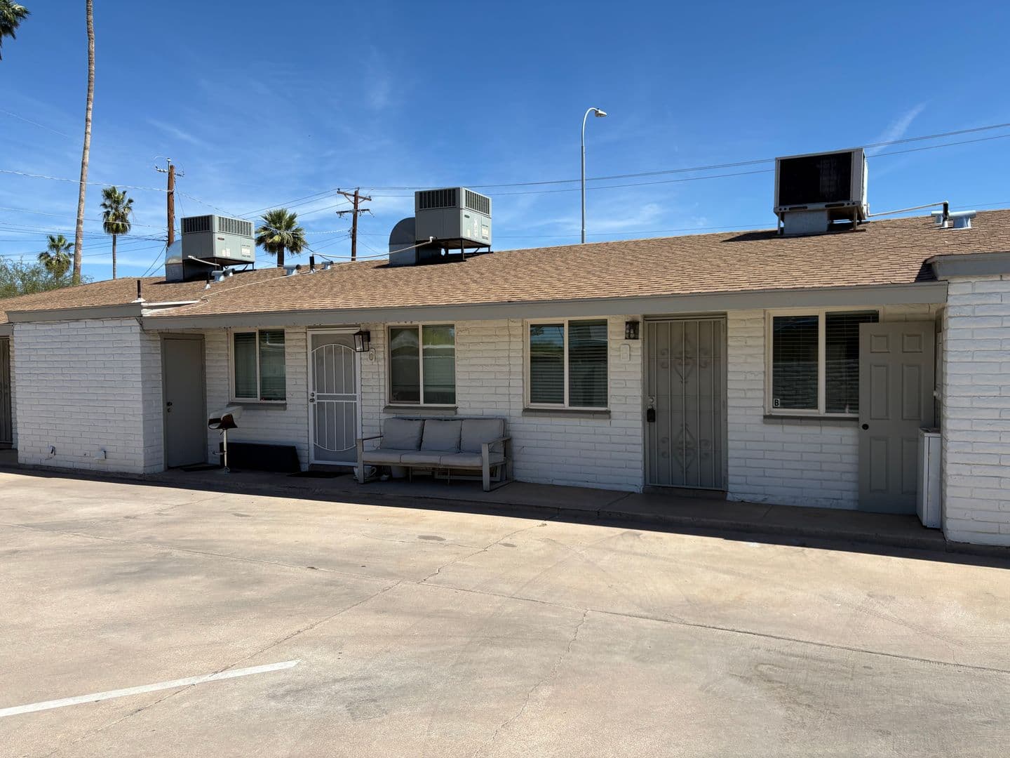 Tempe Condo: 1978 E. Don Carlos Ave Unit B