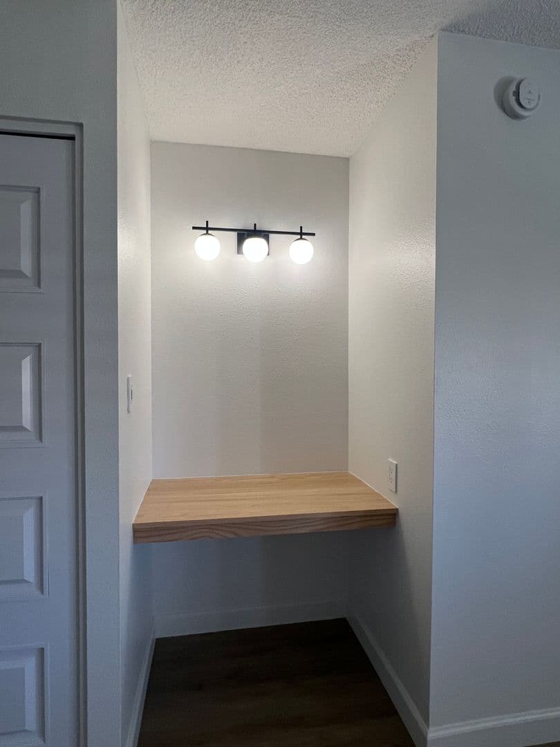Scottsdale Townhome: 5132 N 82nd Street
