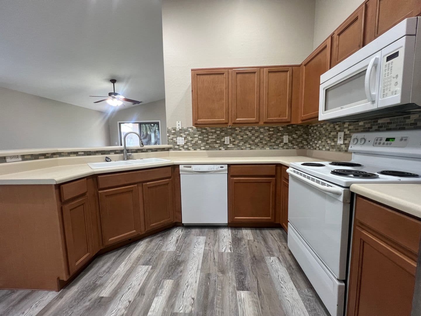 Mesa House: 10159 E Kiva Ave