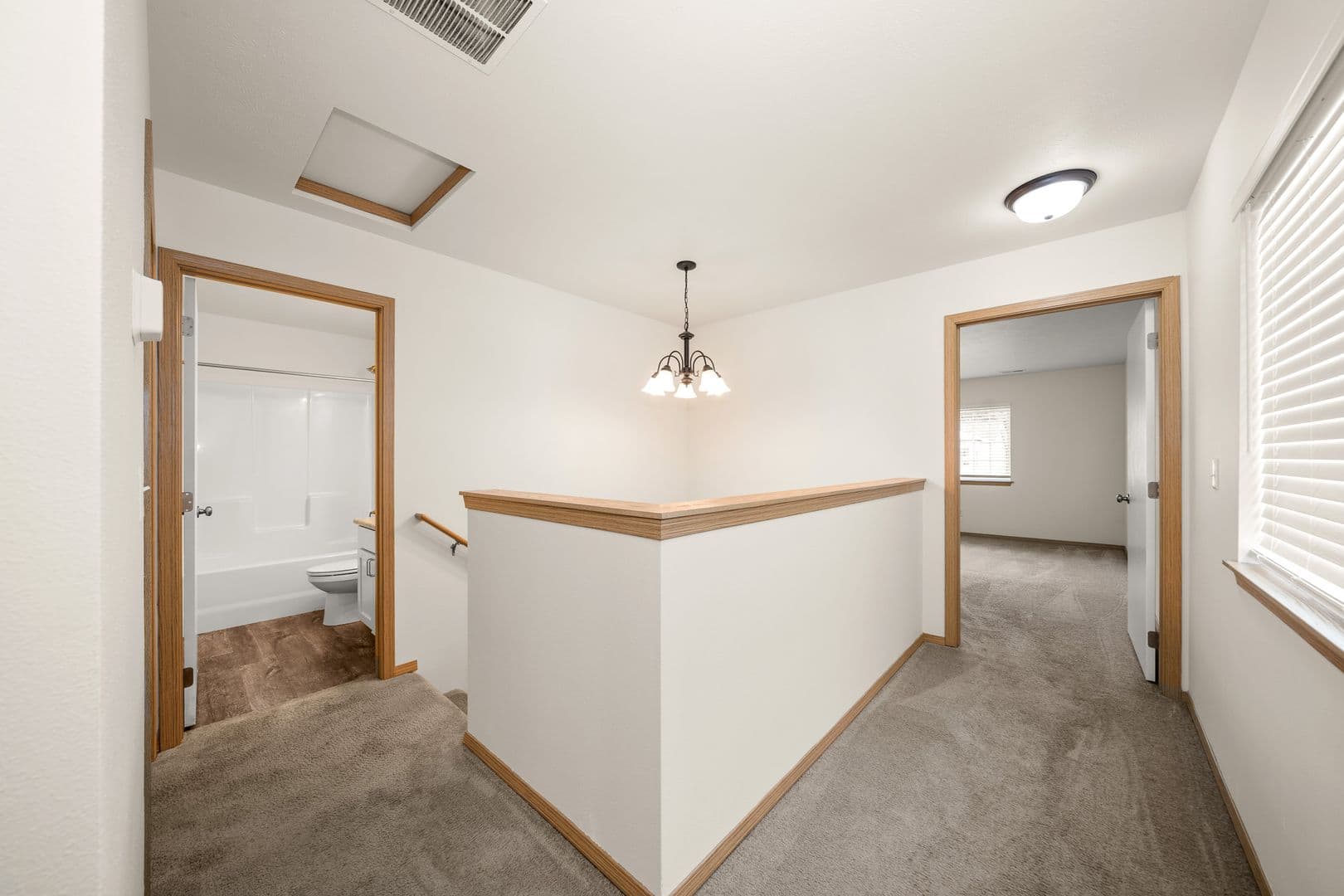 DEER PARK House: 204 E F ST UNIT B