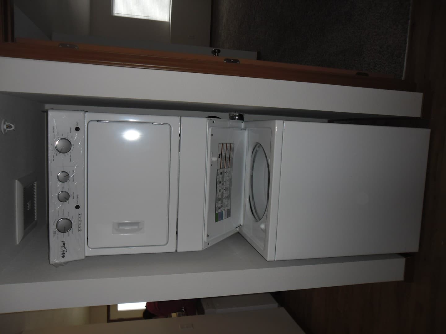 Deer Park Apartment: 107 E H St