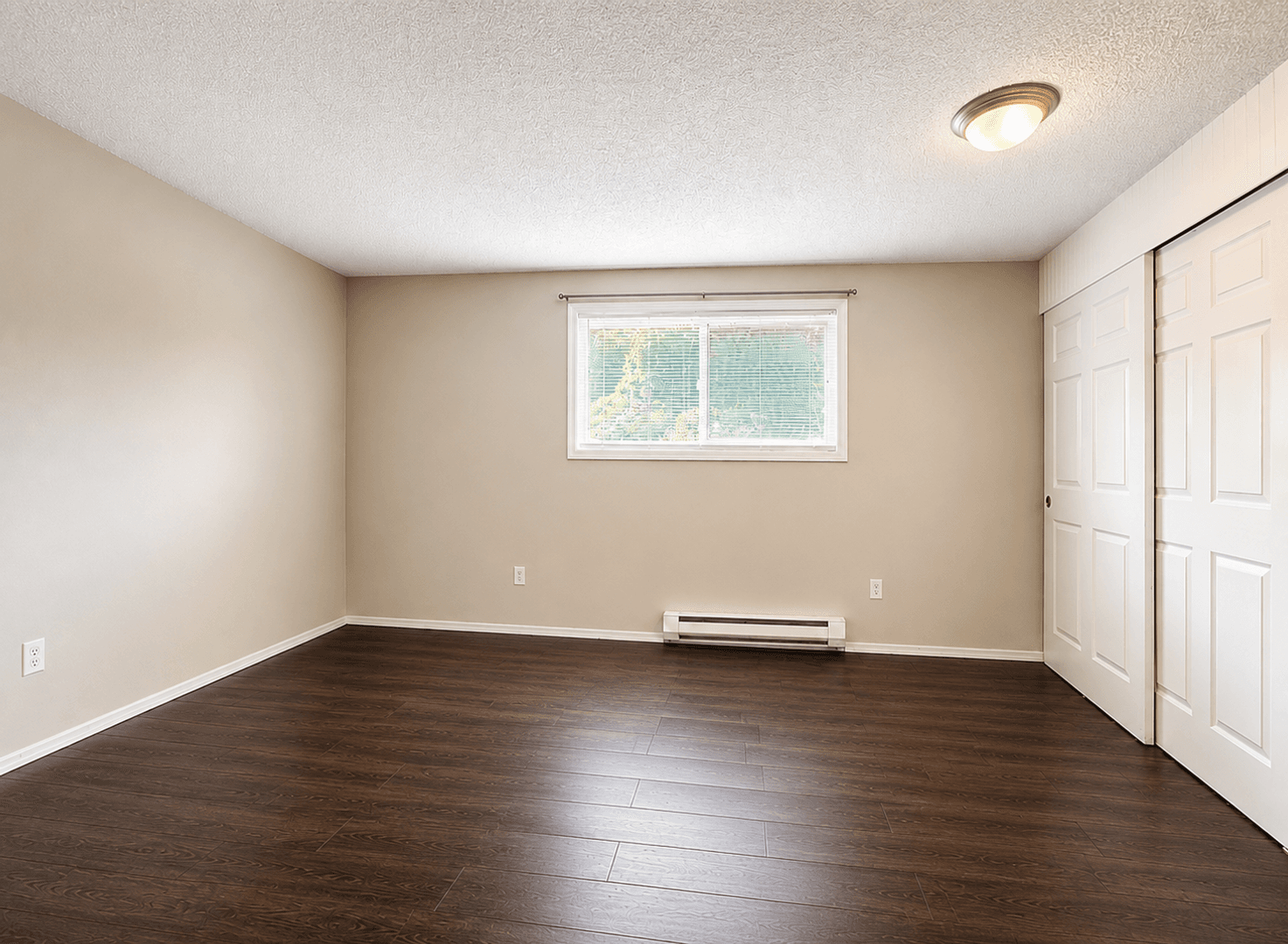 Seattle Apartment: 10007 17th PL S