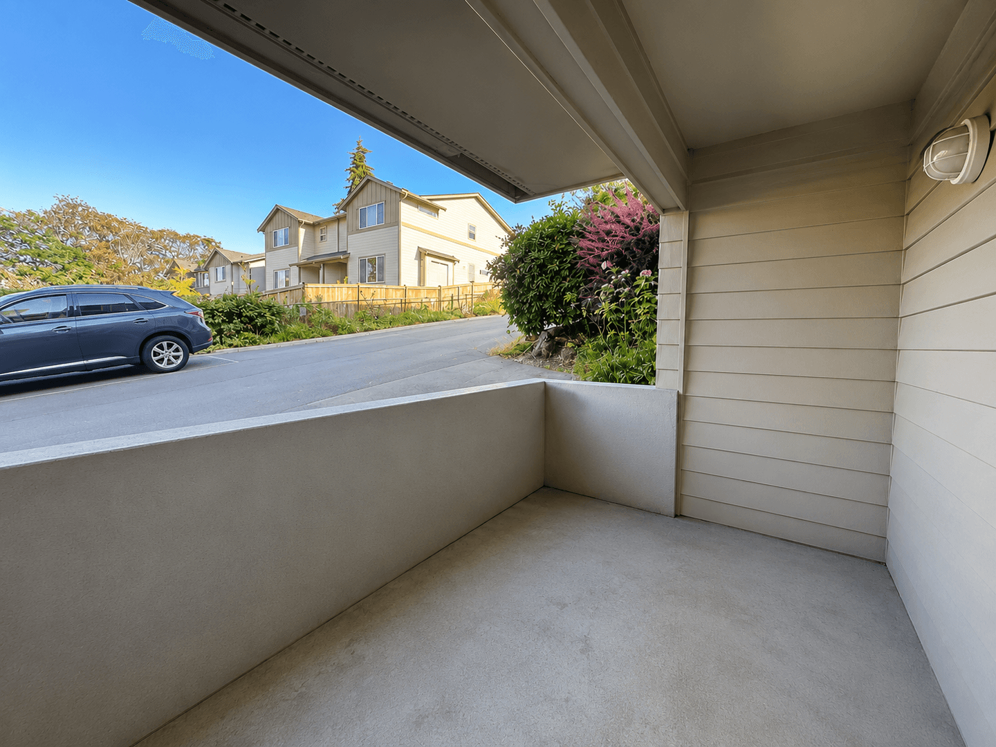 Seattle Apartment: 9929 14th Ave S