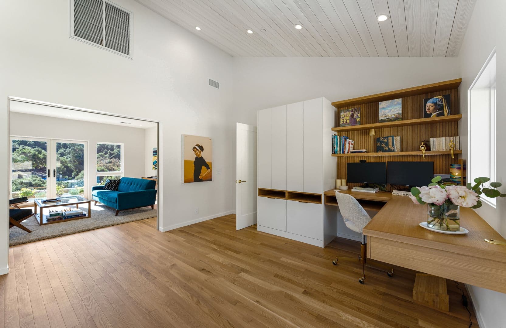Santa Barbara House: 1057 Monte Drive