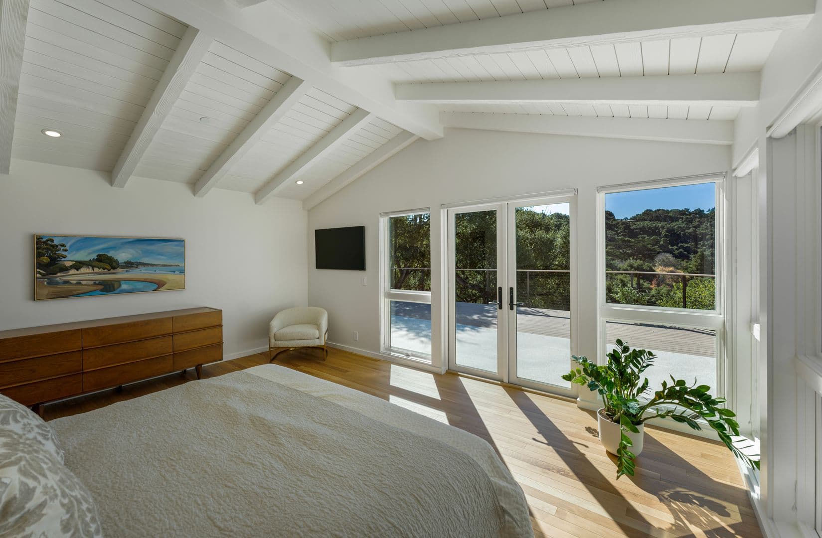 Santa Barbara House: 1057 Monte Drive
