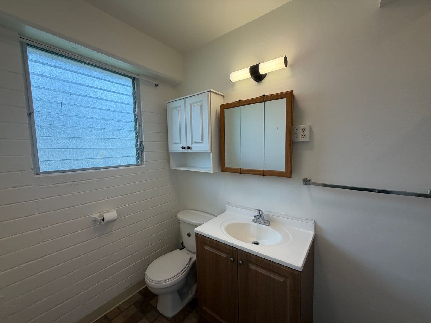 Honolulu Apartment: 1621 Anapuni Street