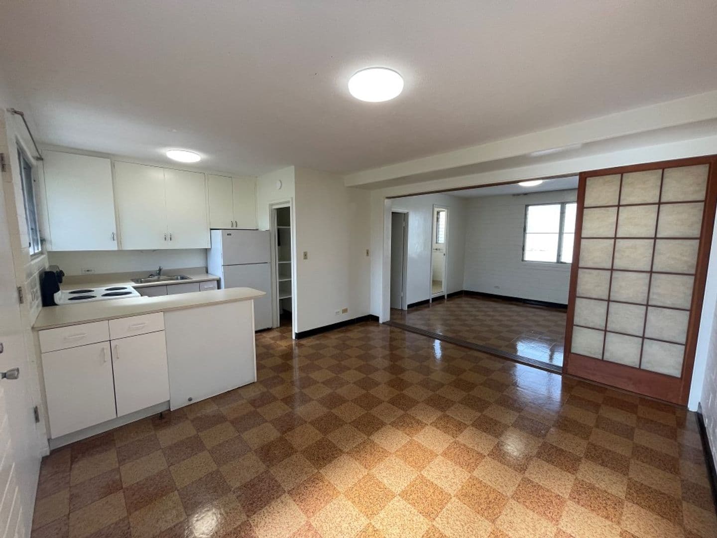 Honolulu Apartment: 1621 Anapuni Street