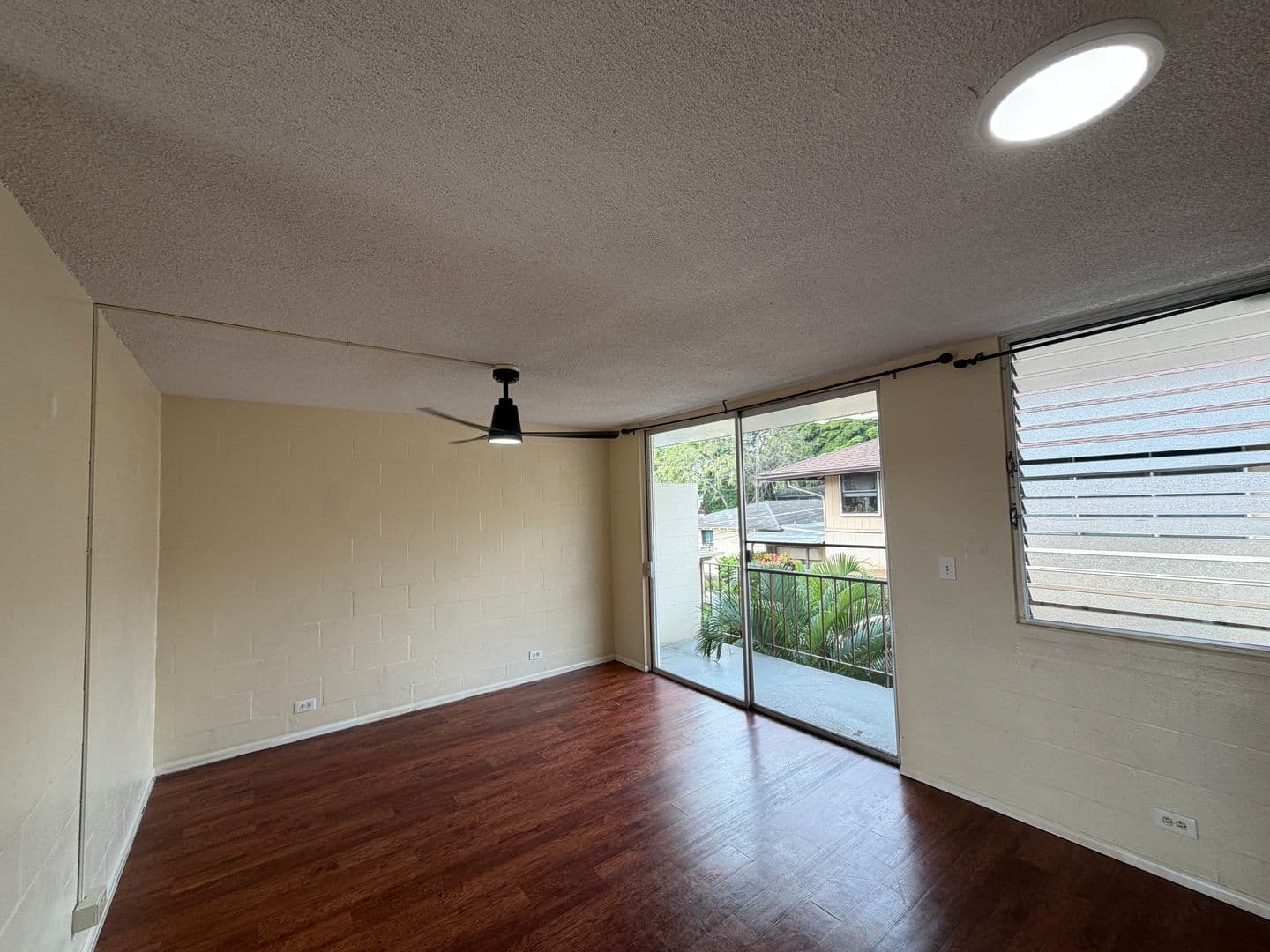 Honolulu Apartment: 1508 Pensacola Street