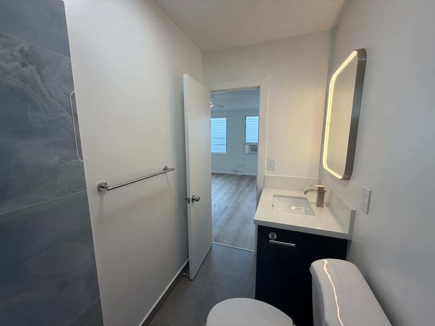 Kailua Apartment: 509 Kawainui Street