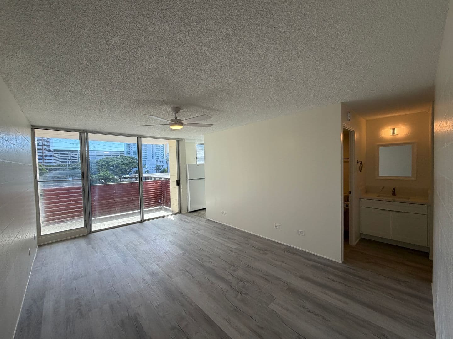 Honolulu Apartment: 650 Sheridan Street