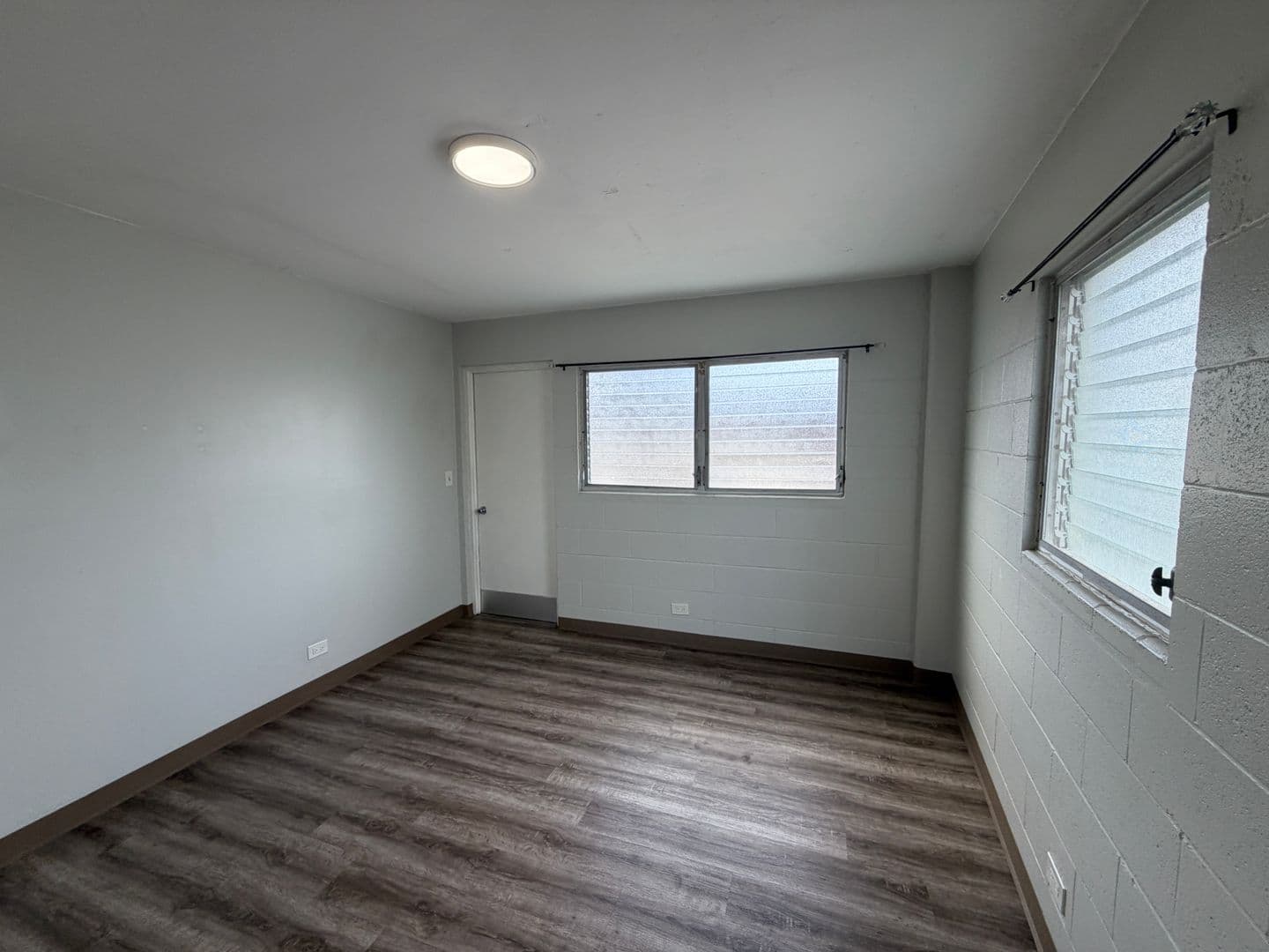 Honolulu Apartment: 830 Birch Street