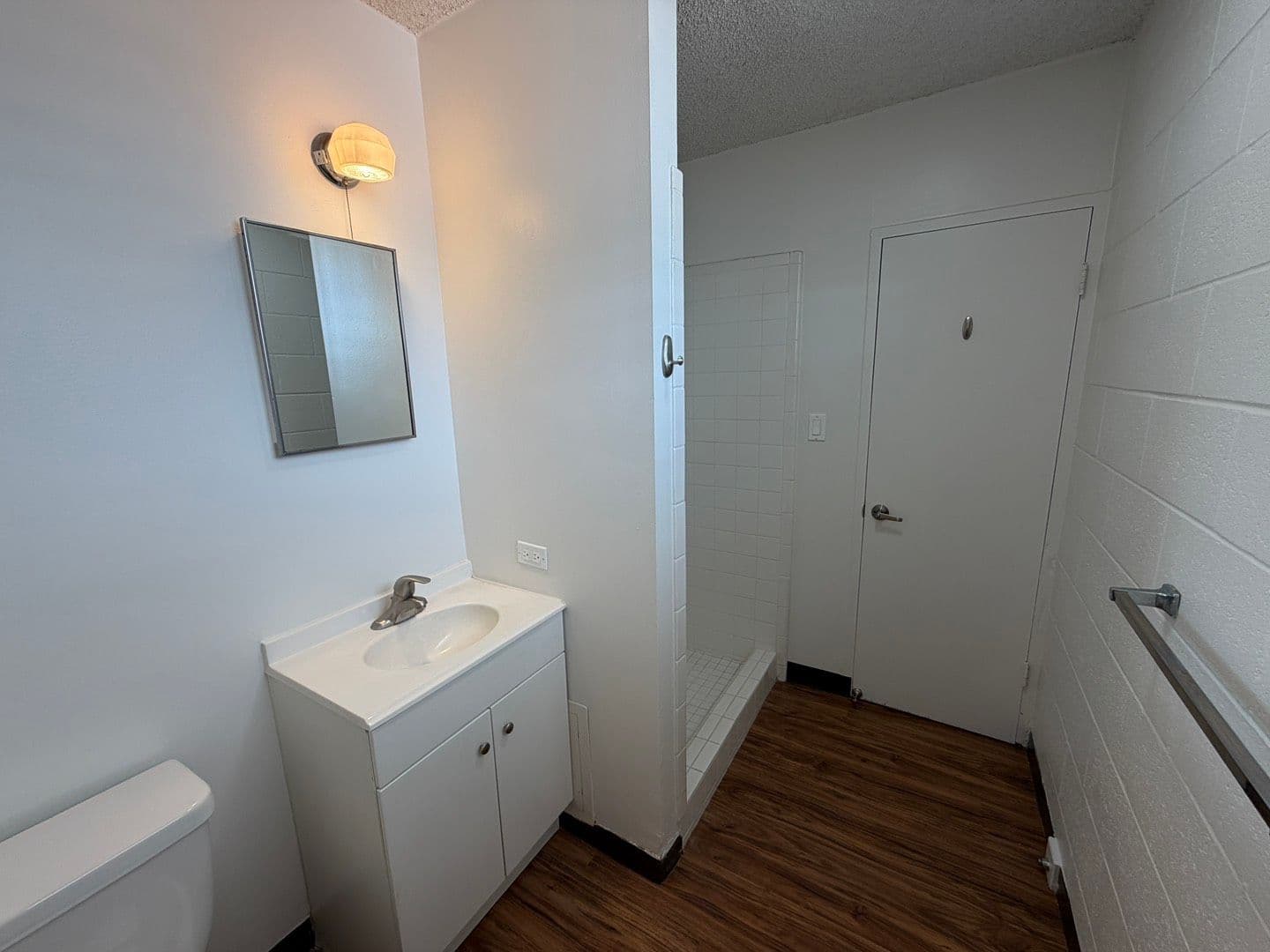 Honolulu Apartment: 2750 Date Street
