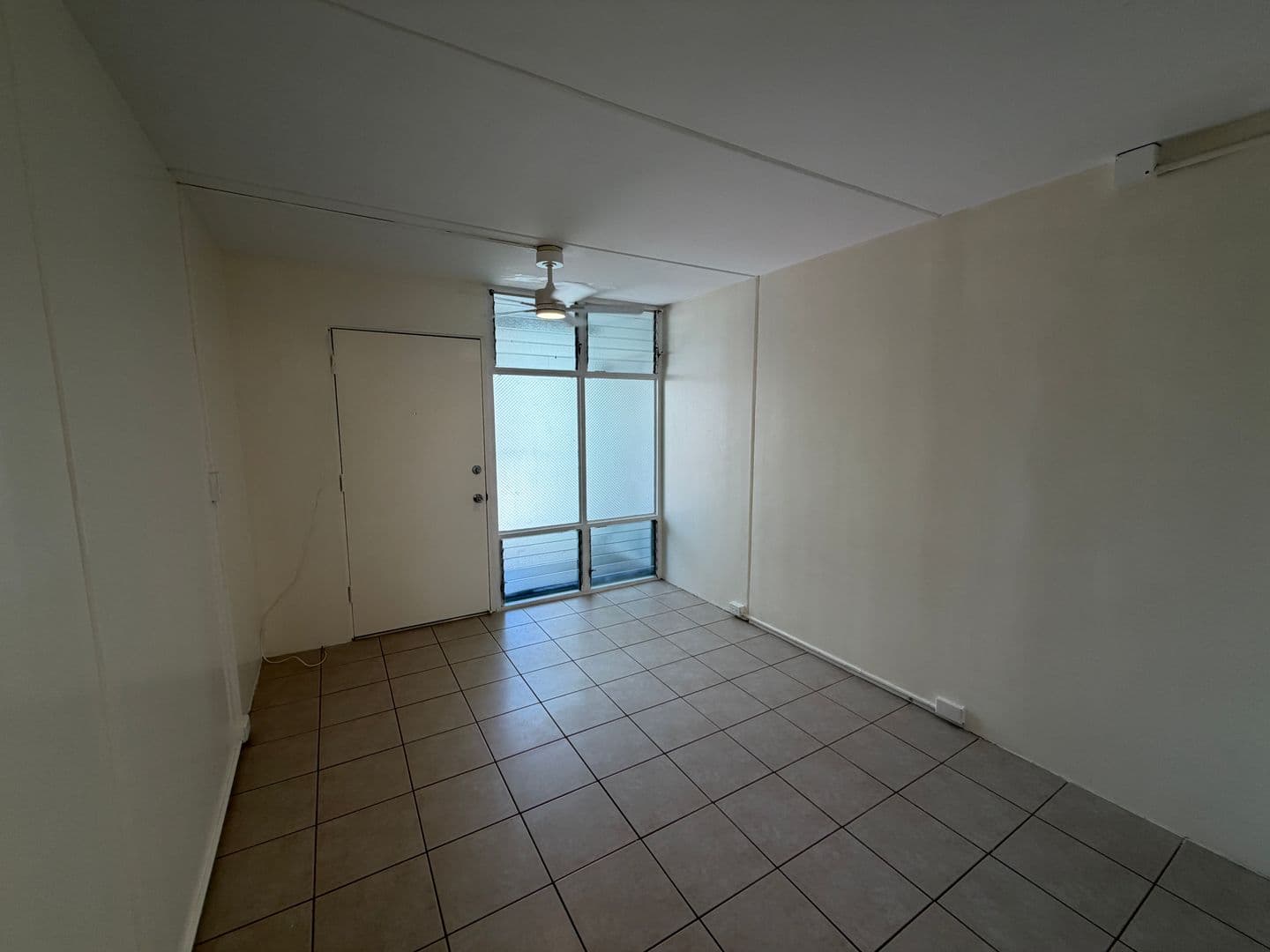 Honolulu Apartment: 1315 Heulu Street