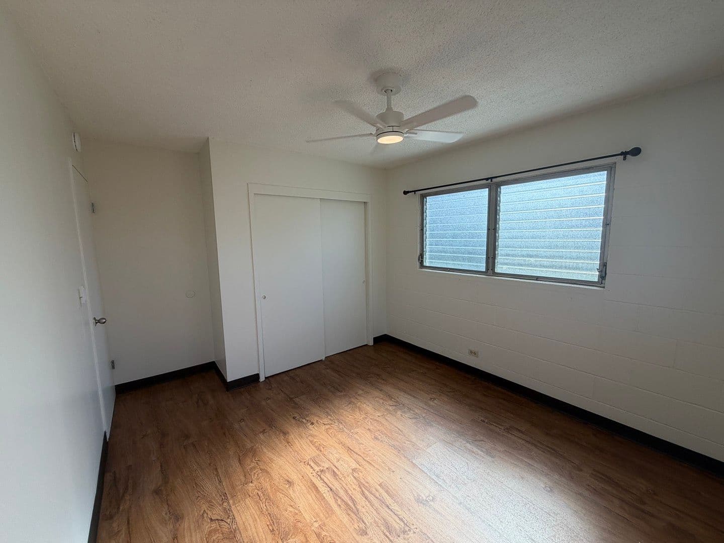 Honolulu Apartment: 830 Birch Street
