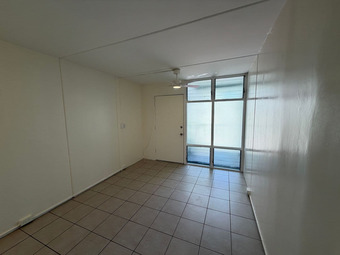 Honolulu Apartment: 1315 Heulu Street