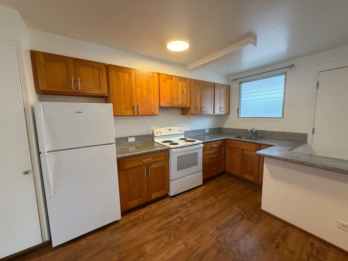 Honolulu Apartment: 1226-1232 Young Street