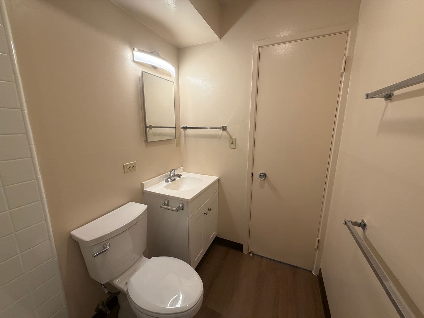 Honolulu Apartment: 1650 Stillman Lane