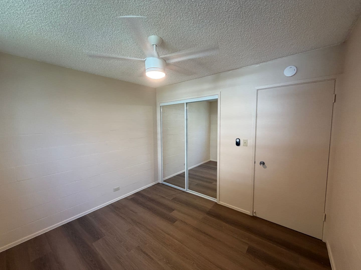 Honolulu Apartment: 1650 Stillman Lane
