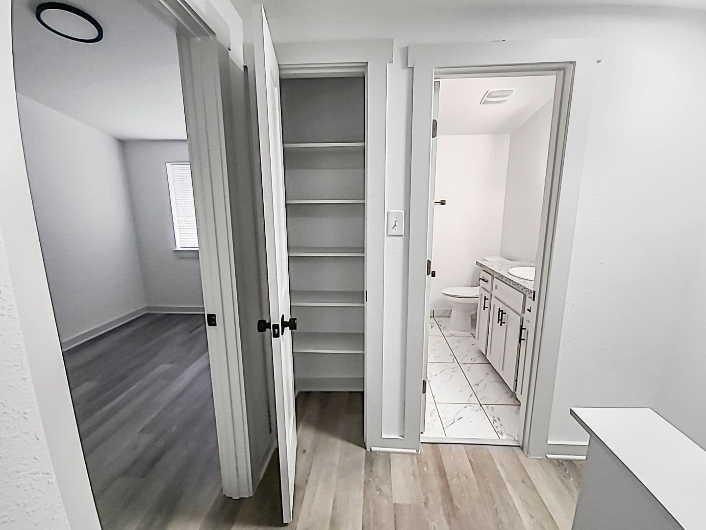 Beaumont Apartment: 2020 Cottonwood St