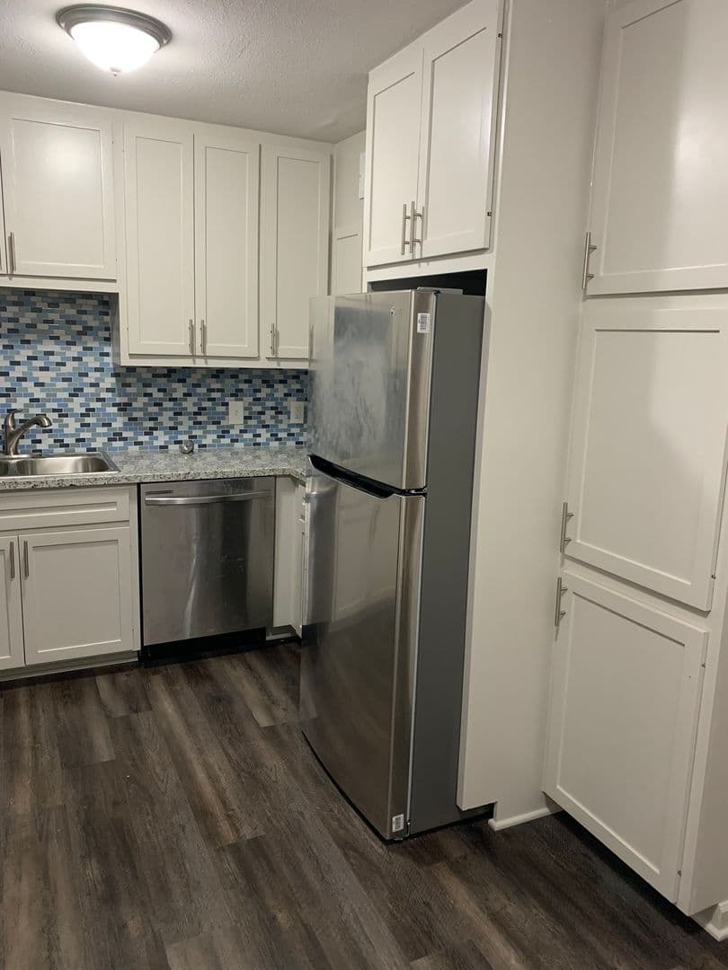 Beaumont Apartment: 2329 Broadway