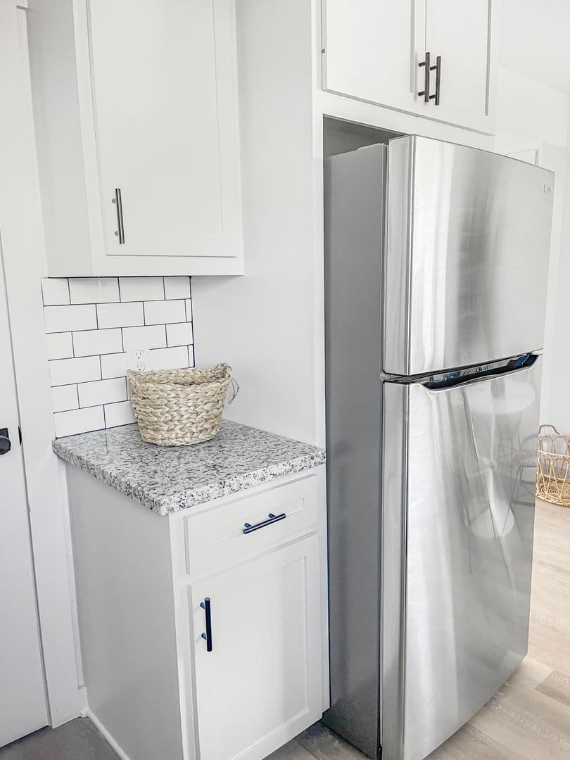 Beaumont Apartment: 2020 Cottonwood St