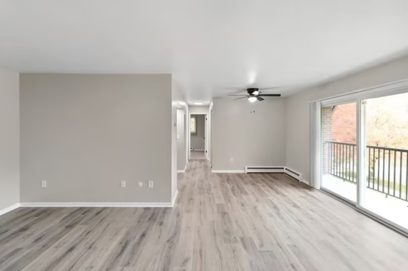 Mason Apartment: 703 S Rogers St