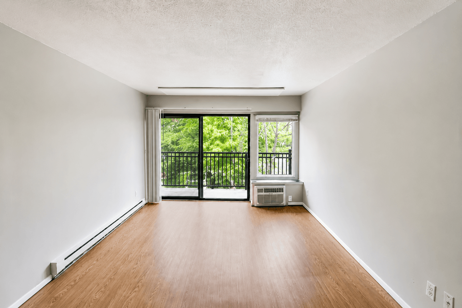 Jackson Apartment: 720 W. Michigan Avenue