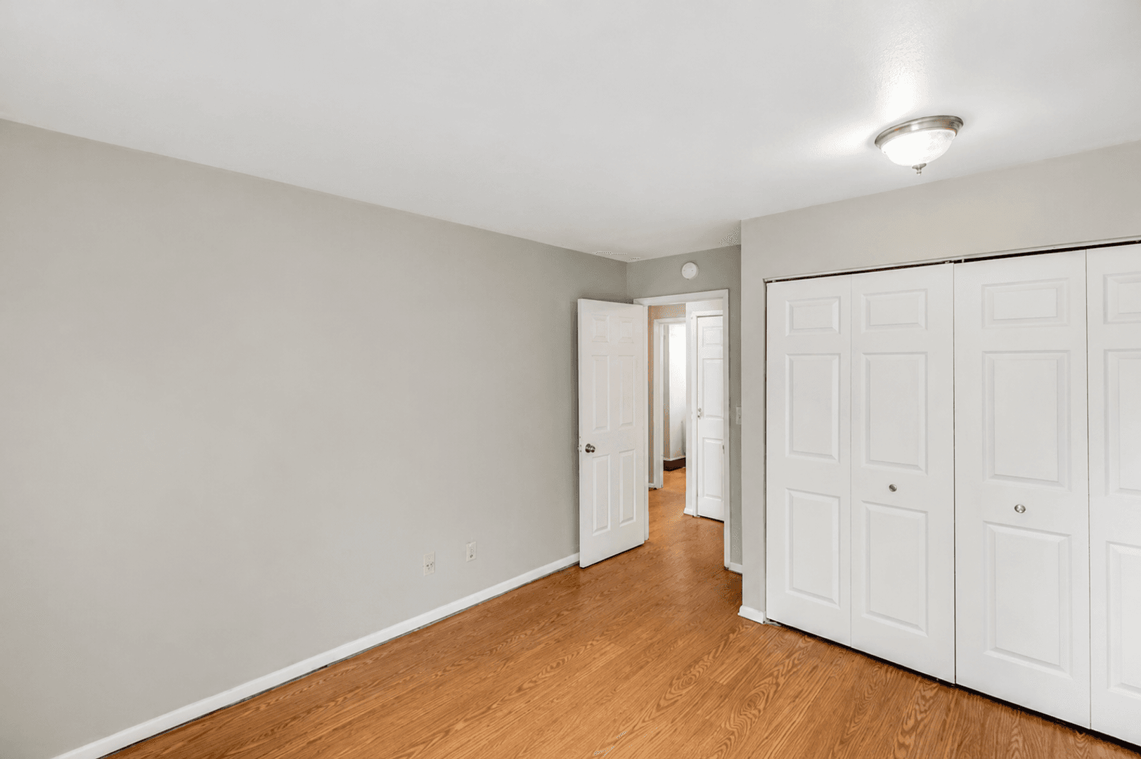 Jackson Apartment: 720 W. Michigan Avenue