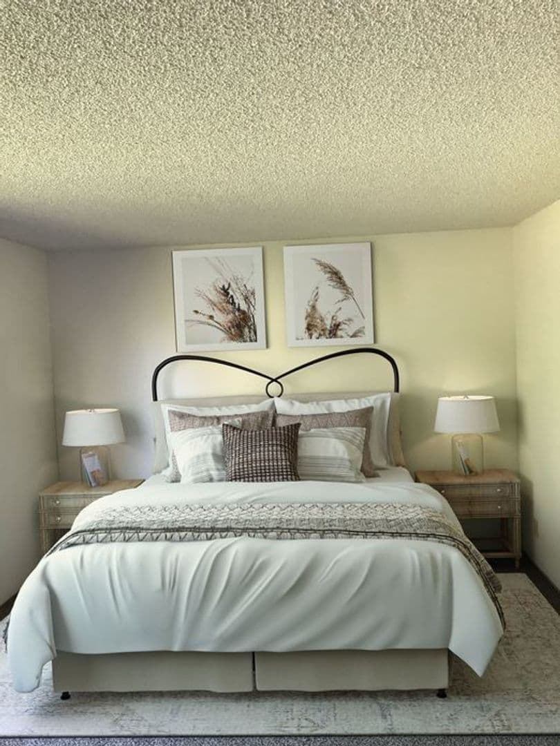 Eugene Apartment: 1280 W. 15th #2
