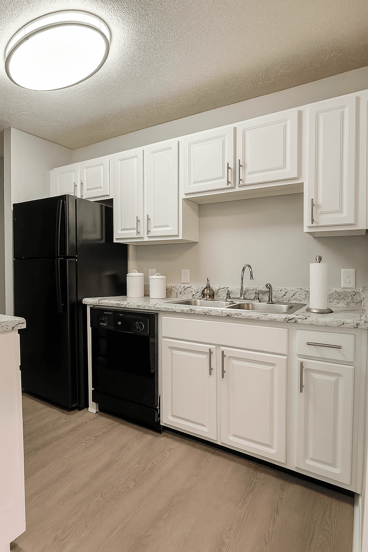 Birmingham Apartment: 660 Valley Crest Drive